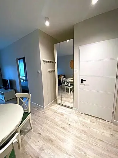 Gdańsk Letnica ul. Starowiejska 50 | 2 pokoje 42 m² | umeblowane + miejsce w hali - miniatura 4
