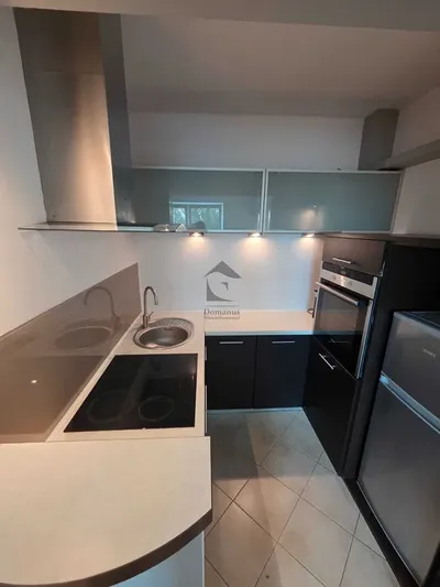 Mistrzejowice/os. Strusia, do wynajęcia jasna, przytulna garsoniera 28 m2 - miniatura 2