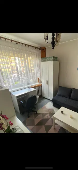 Wynajmę pokój studentce 1 Maja . NIE KAMIENICA Media w cenie - miniatura 2
