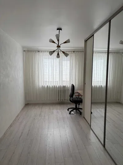 Przestronne 2 pokojowe 60 m z balkonem przy ul. Wierzyńskiego - miniatura 5