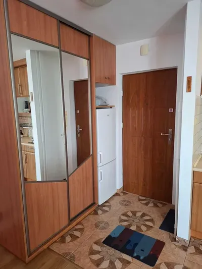 kawalerka 27 m, Brzeźno - najem dlugoterminowy - miniatura 3
