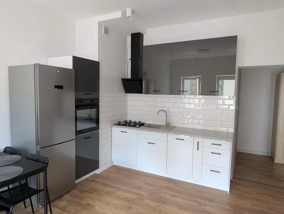 Mieszkanie na wynajem we Wrocławiu - ul. Nowowiejska - 1/8