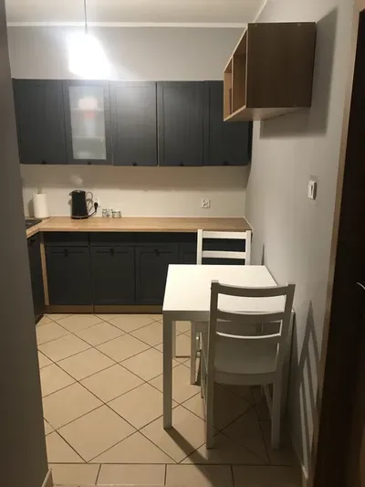 Pokój jednoosobowy do wynajecia - spokojna dzielnica - miniatura 3