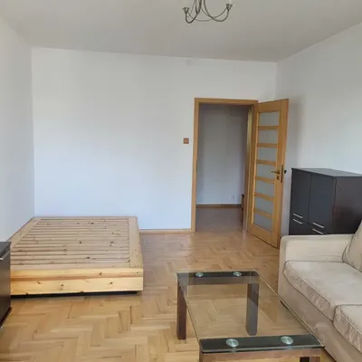 Mieszkanie 2 pokojowe z osobną kuchnią - miniatura 4