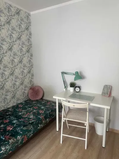 Miejsce w pokoju 2-osobowym - os. Akademickie - PK, AKF, blisko Serenady! - miniatura 4