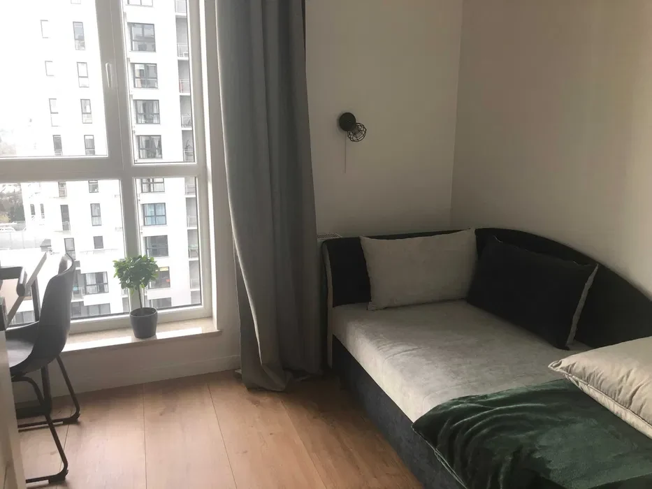 Pokój w APARTAMENTOWCU dobra komunikacja -blisko uczelnie , sklepy, GRATIS siłownia - 1/9