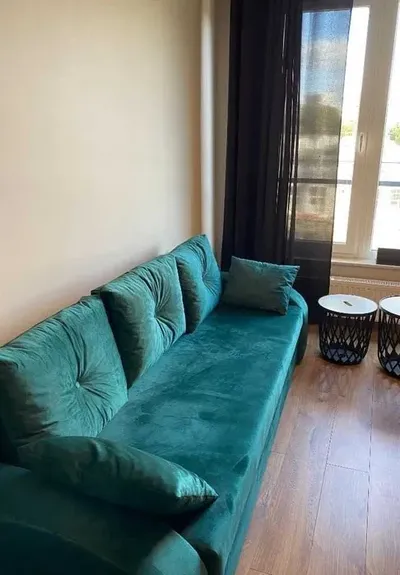 Wynajme kawalerkę ul Kreta y32m2 aneks kuchenny - miniatura 3