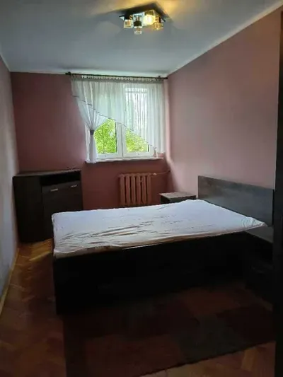 Mieszkanie do wynajęcia z balkonem i piwnicą - miniatura 4