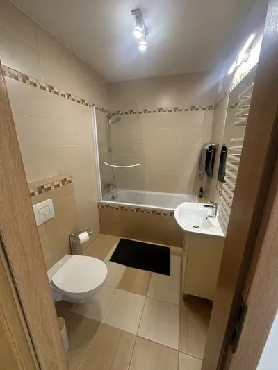 Kawalerka do wynajecia 34m z balkonem i miejcem postojowym w garazu. - miniatura 4