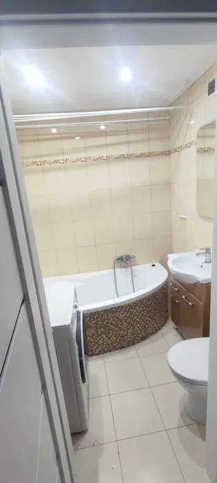 Wynajmę mieszkanie 2 pokoje 43m BOGUCICE - miniatura 3