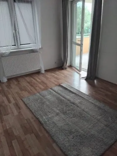 Wynajmę 2 pokoje 43m Herberta Balkon i Piwnica - miniatura 5