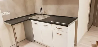 Do wynajęcia kawalerka 25m2 2000zł+500zł media - miniatura 4