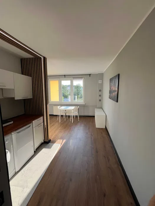 Kawalerka do wynajęcia Gdynia Śródmieście ul. Abrahama - 1/8