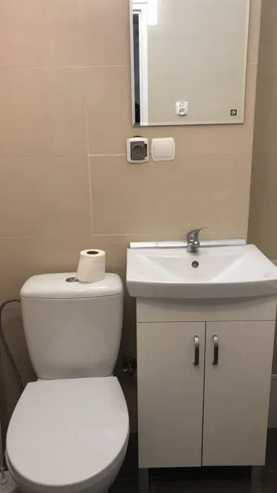 Wynajmę kawalerkę na Św. Józefa w Toruniu - miniatura 4