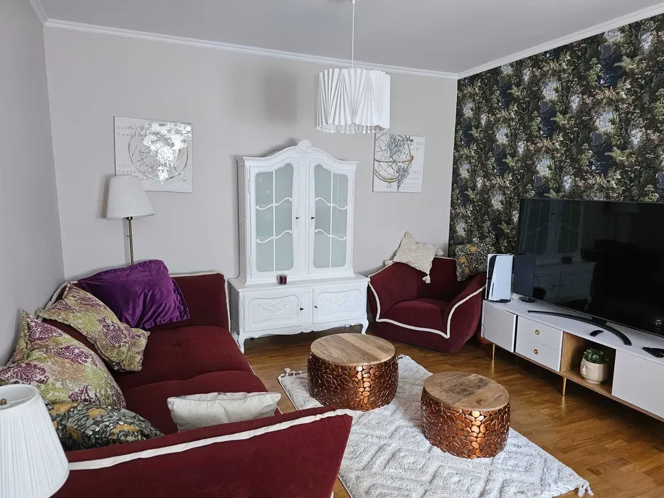 Wynajmę mieszkanie studentom, Gdynia Śródmieście, Wojciecha 9B 70m2 wyposażone - 1/8