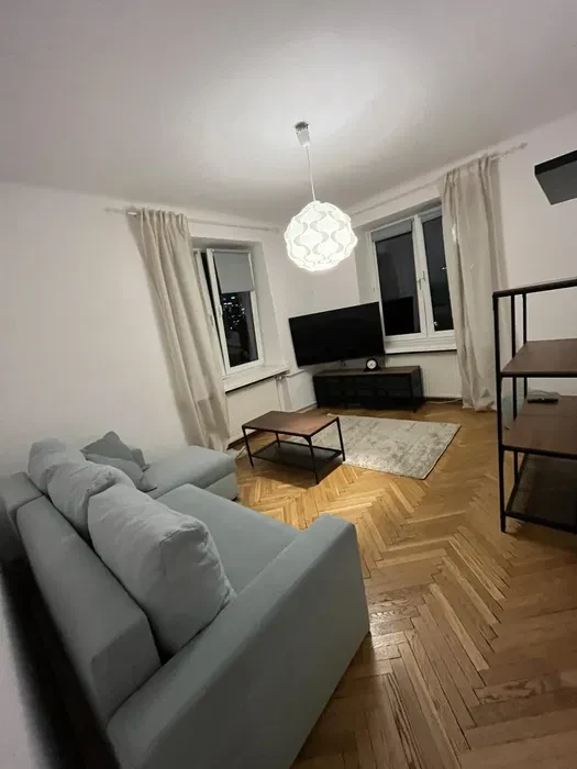 Nowoczesne Mieszkanie przy Parku Pięciu Sióstr (dawniej Park Zachodni) - 1/8