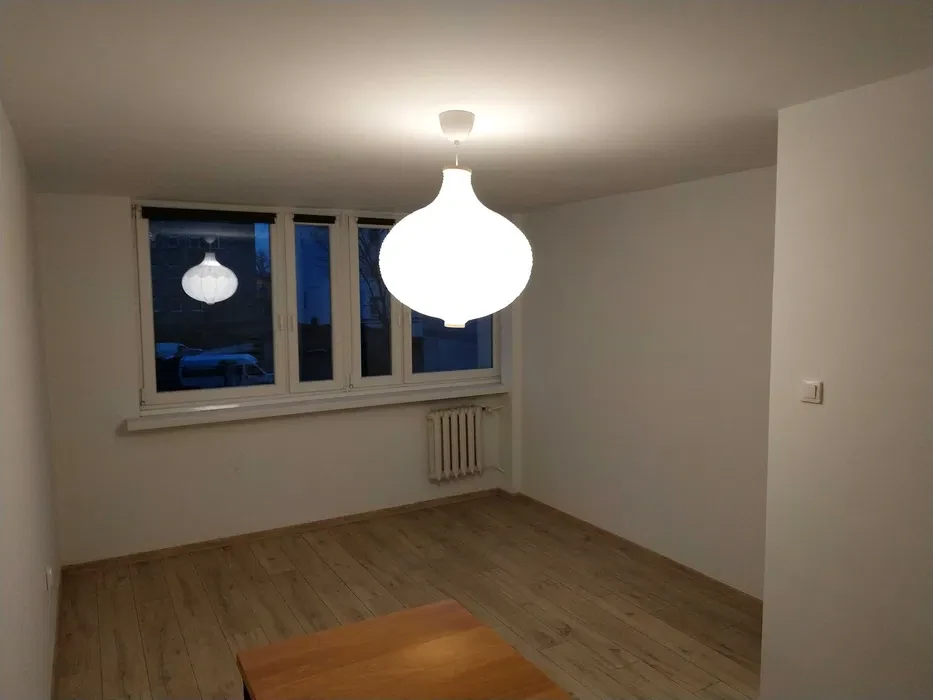 Przytulna kawalerka na wynajem (bez pośrednika) - 1/7