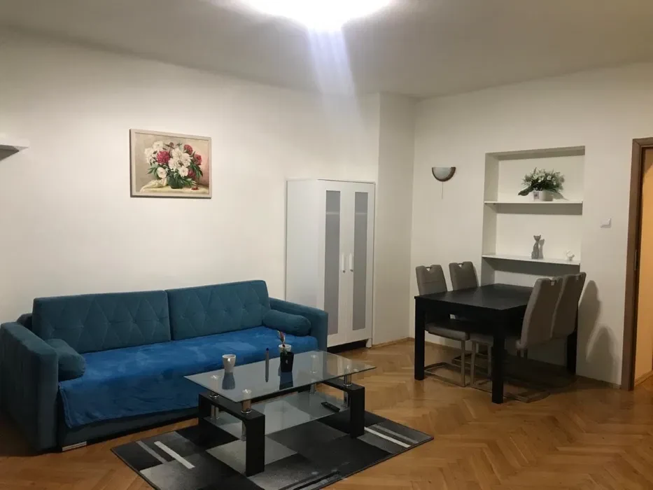 Wynajme mieszkanie 2 poloje Stare Miasto - 1/8