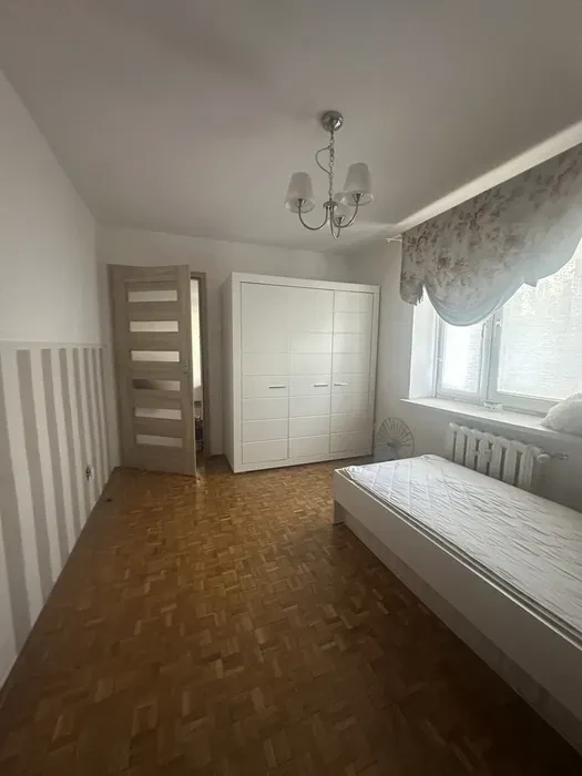 Wynajmę pokój w Krakowie Mogilska 19 - 1/9