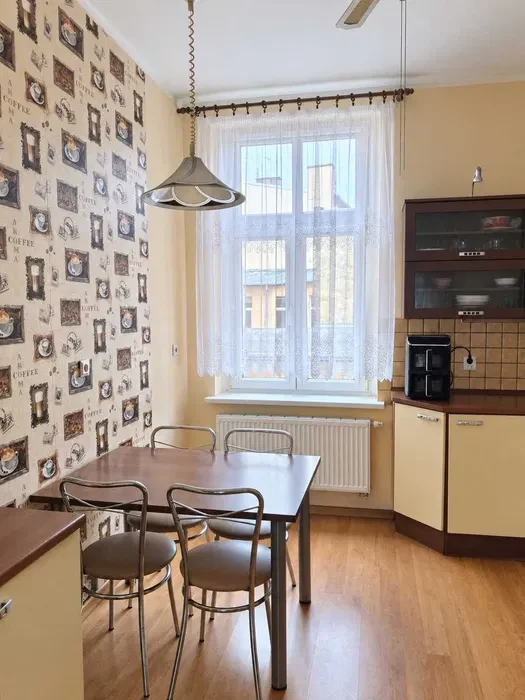 Komfortowe 110m2, 4 pokoje, wysoki standard. Śródmieście Bydgoszcz (blisko Plac Piastowski, dworzec pkp, ul. Gdańska) - 1/8