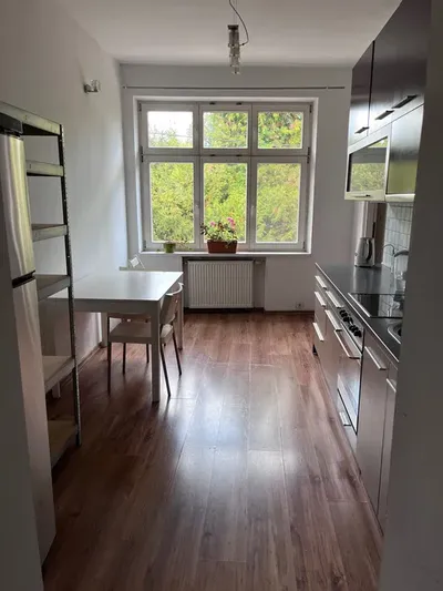 Dostępne od zaraz do wynajęcia mieszkanie 3-pokojowe w śródmieściu 68m² - miniatura 5