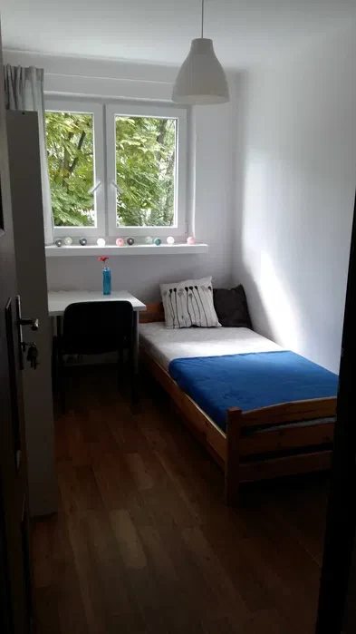 wynajmę pokój jednoosobowy przy Rondzie Lotników Lwowskich - 1/6