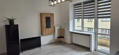Kawalerka 25m2 śródmieście z balkonem bezposrednio - miniatura 2