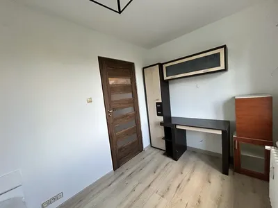 Mieszkanie 3 pokoje po generalnym - centrum Torunia - miniatura 3