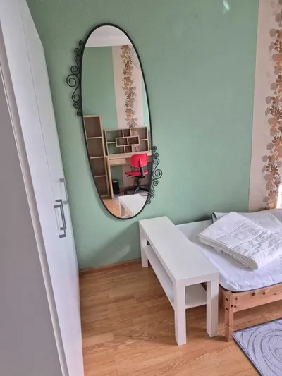 Wynajem pokoju studentce - miniatura 3