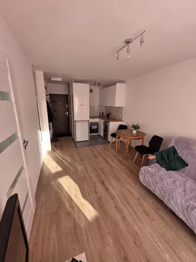 2 pokoje z balkonem przy moście lazienkowskim - miniatura 2