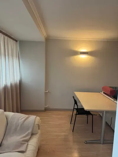 Wynajmę mieszkanie na Powiślu 40m w parku. - miniatura 4
