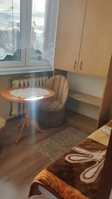 Mieszkanie (kawalerka) do wynajęcia - miniatura 3