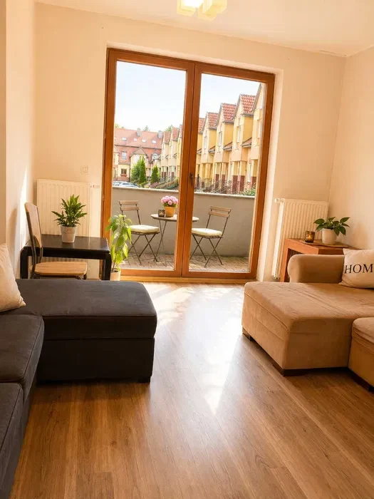 Przytulna kawalerka na Oruni Górnej z balkonem w spokojnej okolicy - 1/8