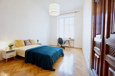 Apartament z widokiem na zieleń; 3 pokoje + kuchnia z jadalnią; Plac Na Groblach 17; 85 m2 u stóp Wawelu - miniatura 5