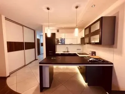 Komfortowe 2 pokoje 49 m² | garaż | balkon | zamknięte osiedle | Gliwice Centrum - miniatura 2