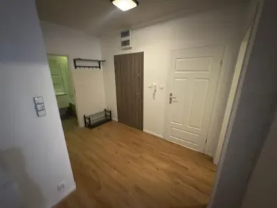 Mieszkanie 3 pokoje, 53m2 Gdynia - miniatura 2