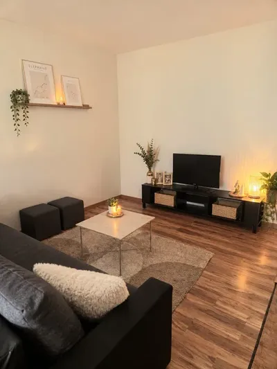 Przytulna, umeblowana kawalerka 36 m² | Tymienieckiego 16 | Dostępna od zaraz - miniatura 2