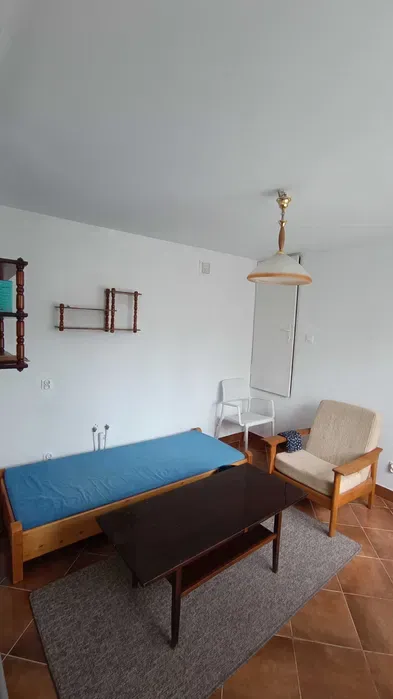 Mieszkanie - wolnostojący domek do wynajęcia na Zaciszu - miniatura 3
