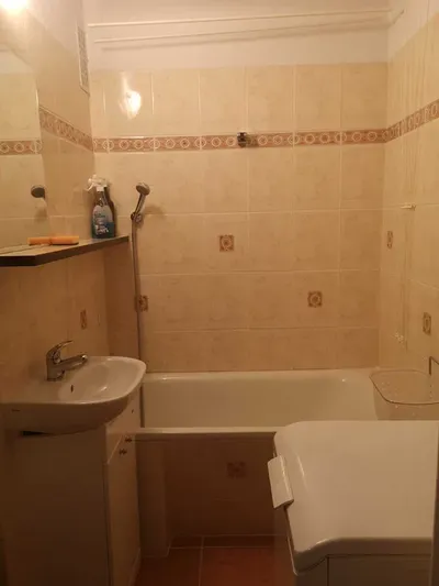 Mieszkanie 37 mkw, 2 osobne pokoje, osobna widna kuchnia, balkon, blisko Kampusu Ochota - miniatura 4