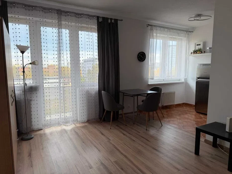 Bezpośrednio wynajmę kawalerkę 36m2 ul. Kluczborska - przy pętli Krowodrza Górka - 1/8