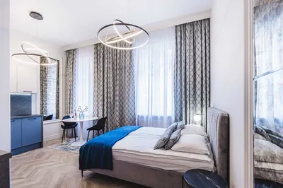Ciche studio 25 m² | Stare Miasto | odnowiona kamienica