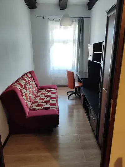 Mieszkanie do wynajęcia 2 pokoje centrum Kraków Długa Basztowa - miniatura 3