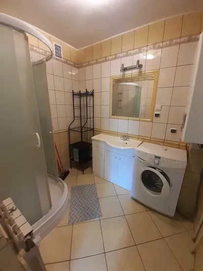 Kraków Borek Fałęcki - Łagiewniki Cegielniana Borsucza 34 m - miniatura 5