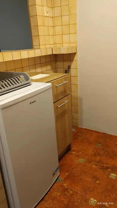 Kawalerka do wynajęcia w Marysinie Wawerskim - miniatura 3
