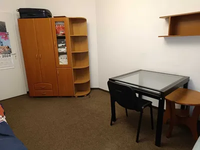 Wolne miejsce w pokoju dwuosobowym dla dziewczyny, blisko rynku - miniatura 4