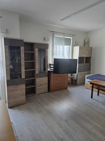 Kawalerka 40 m² z balkonem i widokiem, ul. Raginisa, od zaraz - miniatura 3
