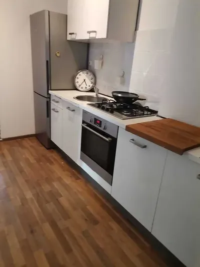 Wynajmę pokój 24 m2 Łazarz bepośrednio - miniatura 2
