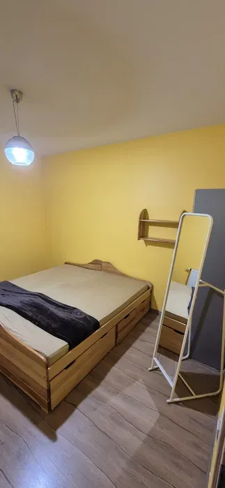 Pokój jednoosobowy lub dwuosobowy z balkonem - miniatura 2