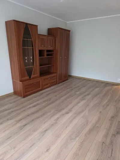 Wynajmę 2-pokojowe mieszkanie 50,2 m², 1 piętro os. Bocianek - miniatura 5