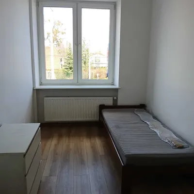 Gdynia Grabówek, ul. Morska – Przestronne 3-pokojowe mieszkanie w klimatycznej kamienicy (67 m²) - miniatura 5